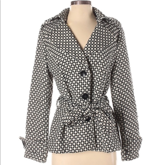 Black and white patterned short jacket - Picture 1 of 7